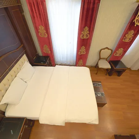 Hotel Napolyon 4*